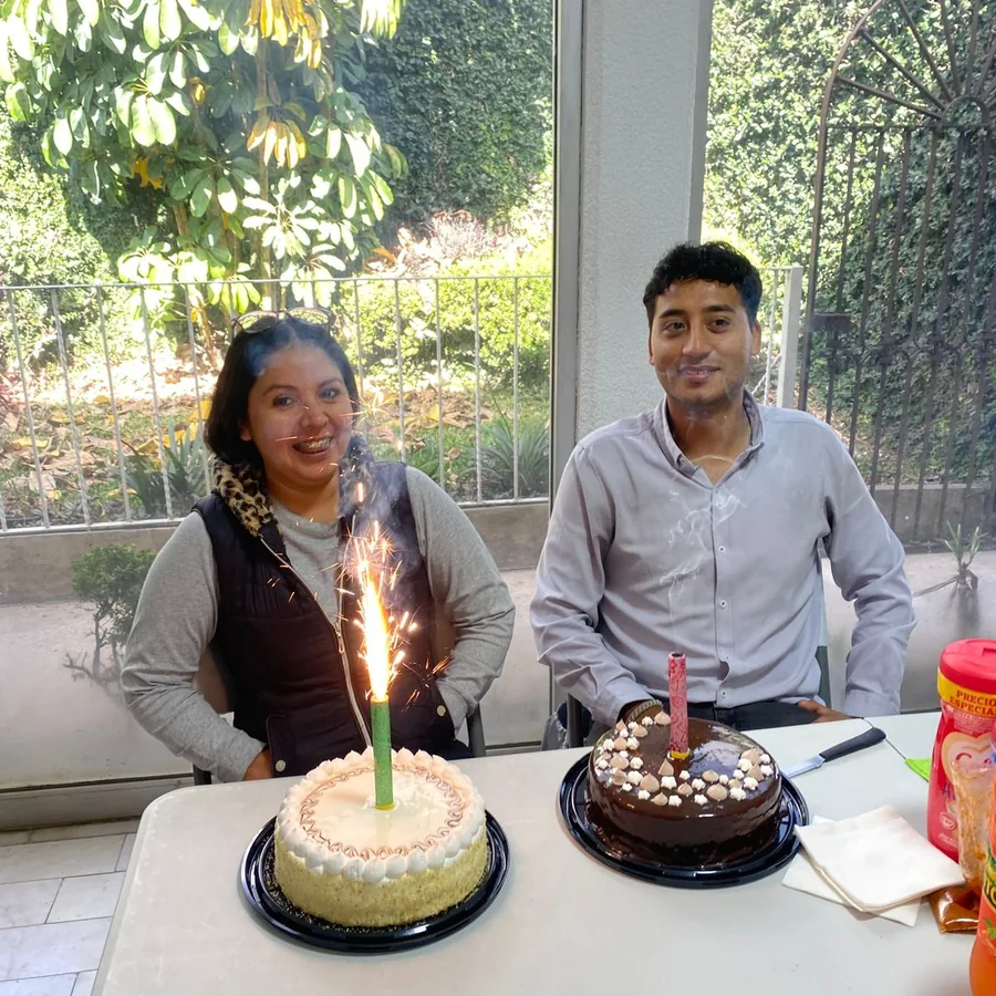 Cumpleaños - velas y sonrisas